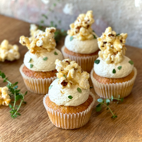 Mieliebrood Cupcakes with Salted Caramel Popcorn Buttercream